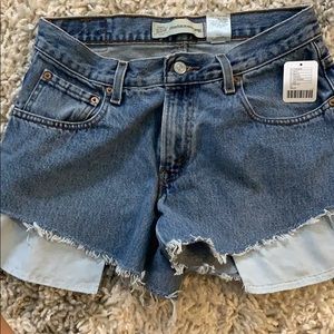 Levi’s shorts